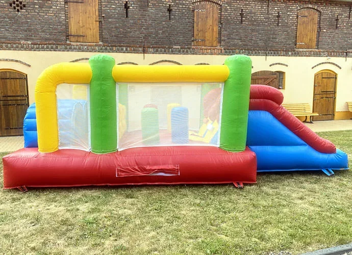 Hüpfburg “Parcours”