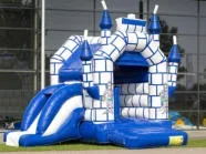 Ritterburg und Rutsche 