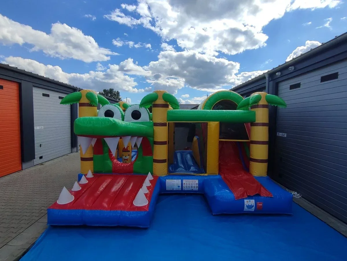 Hüpfburg „Krokodilland